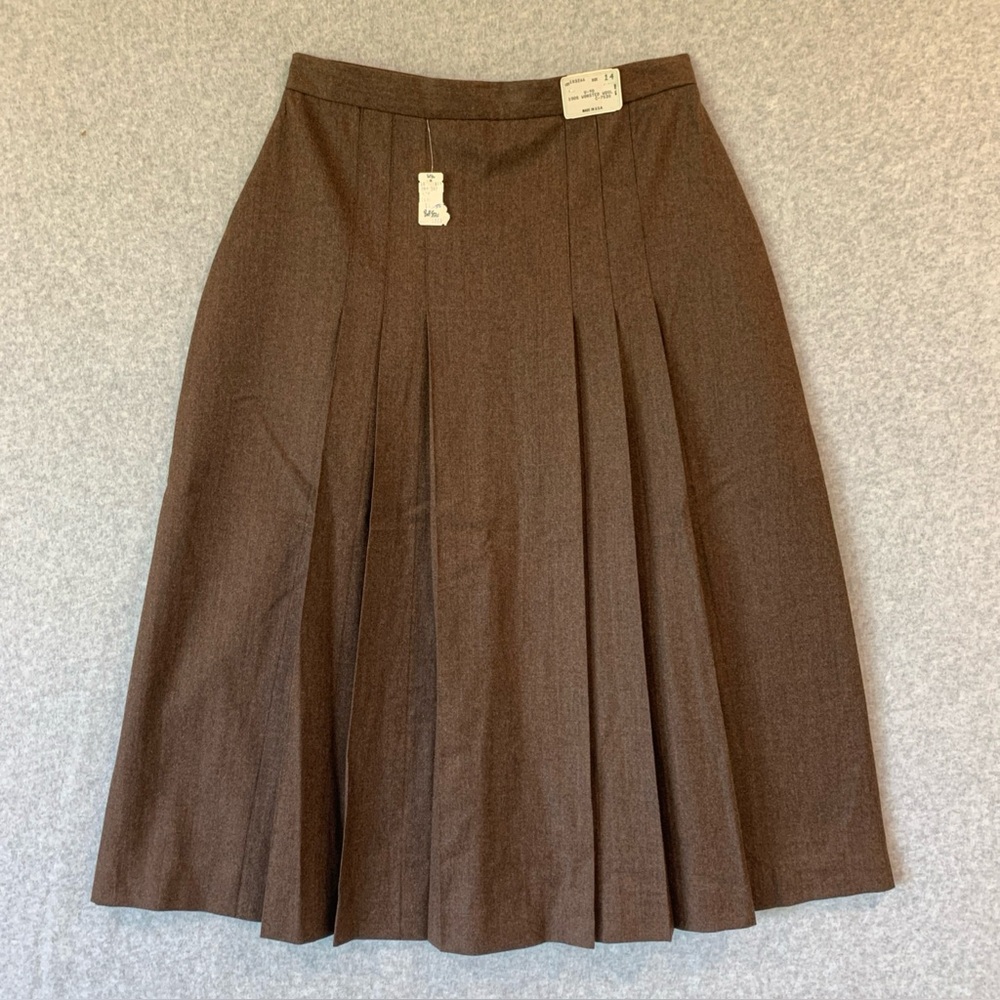 John Alexander Vintage Women’s Brown Pleated 100% Wool Skirt NWT USA Sz 14